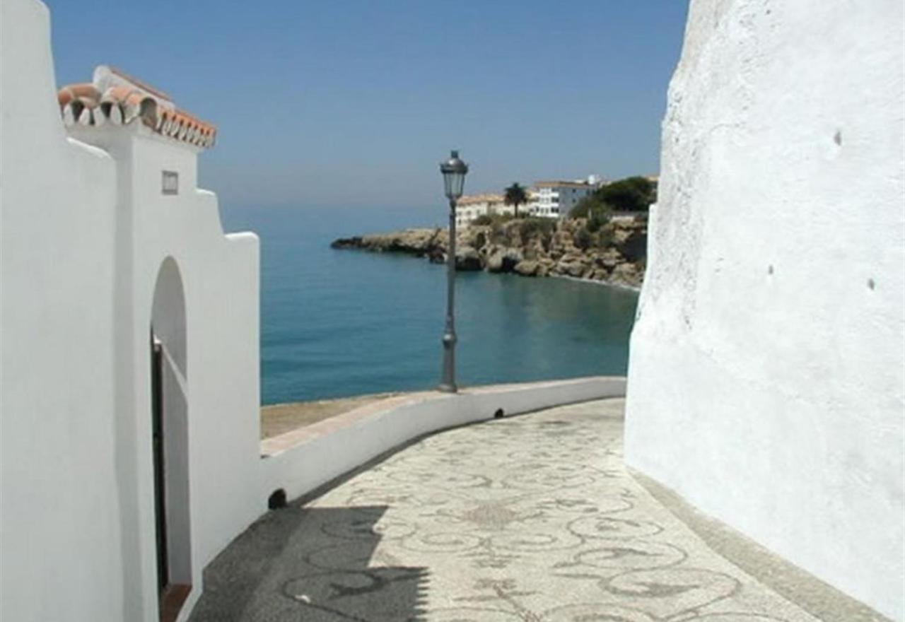 Valparaiso - Burriana Beach Nerja Εξωτερικό φωτογραφία